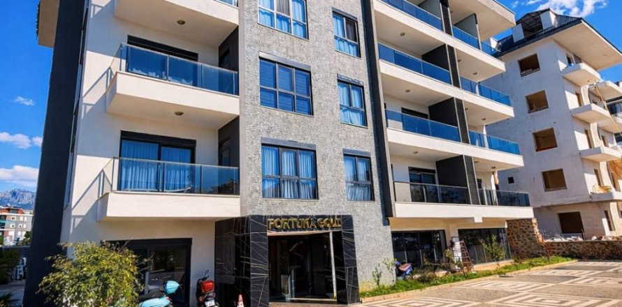 1+1 Lägenhet i Oba, Antalya, Turkiet Nr. 221473