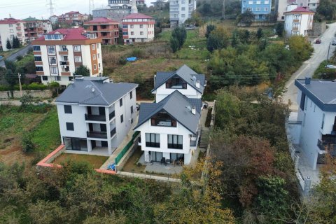 5+1 Villa  in Trabzon, Türkei Nr. 228590