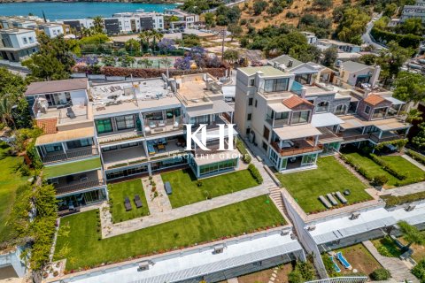 2+1 Apartment  in Yalikavak, Mugla, Turkey No. 215750