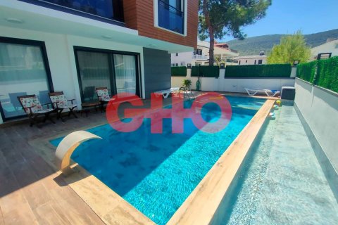 3+1 Villa  i Akbuk, Aydin, Turkiet Nr. 139070 - 9