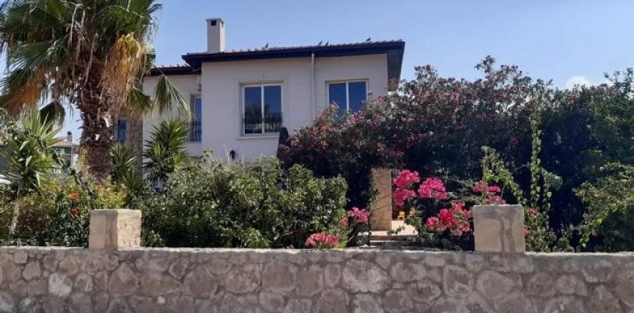 4+1 Villa  i Girne,  Nr. 100745
