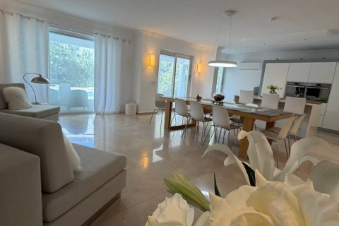 5+2 Villa  i Fethiye, Mugla, Tyrkia Nr. 221216 - 8