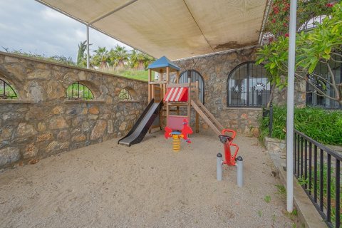 4+1 Villa  i Alanya, Antalya, Tyrkiet Nr. 226220 - 26
