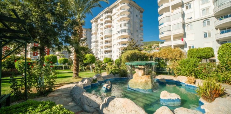 2+1 Apartment  in Cikcilli, Antalya, Turkey No. 133728