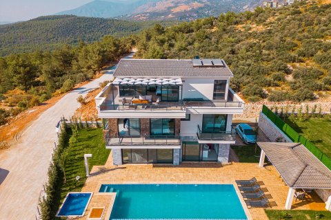 4+1 Villa  i Kalkan, Antalya, Tyrkia Nr. 134238