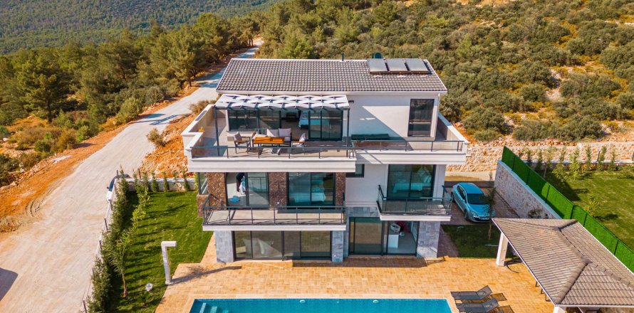 4+1 Villa i Kalkan, Antalya, Tyrkia Nr. 134238