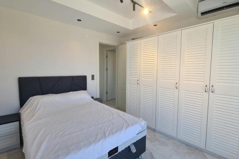   i Kusadasi, Aydin, Tyrkiet Nr. 232422 - 26