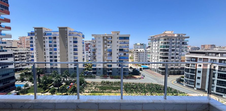 2+1 Lejlighed i Mahmutlar, Antalya, Tyrkiet Nr. 226757