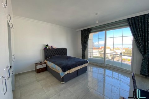 i Alsancak, Girne, Nr. 90561 - 9