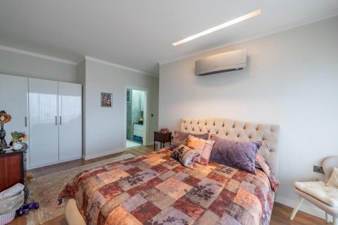  در  Kusadasi ، ترکیه 140 متر مربع.  شماره 228660 - 22