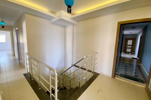Penthouse for sale in Alanya, Antalya, Turkey, 6 bedrooms, 320m2, No. 226715 – photo 15