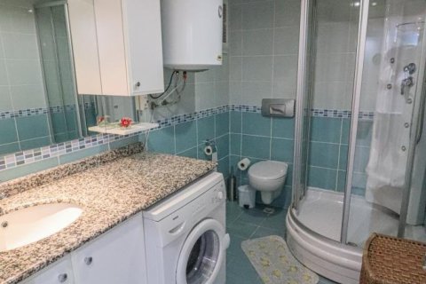 2+1 Lägenhet i Oba, Antalya, Turkiet Nr. 134554 - 10