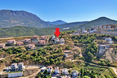 4+1 Villa  i Kargicak, Alanya, Antalya, Tyrkia Nr. 134252 - 3