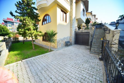Villa for sale  in Kestel, Antalya, Turkey, 4 bedrooms, 225m2, No. 102466 – photo 4