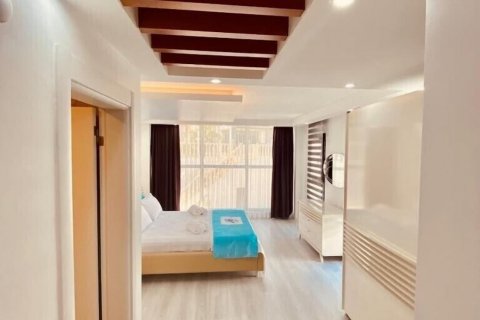 4+1 Villa in Kusadasi, Aydin, Türkei Nr. 107780 - 15