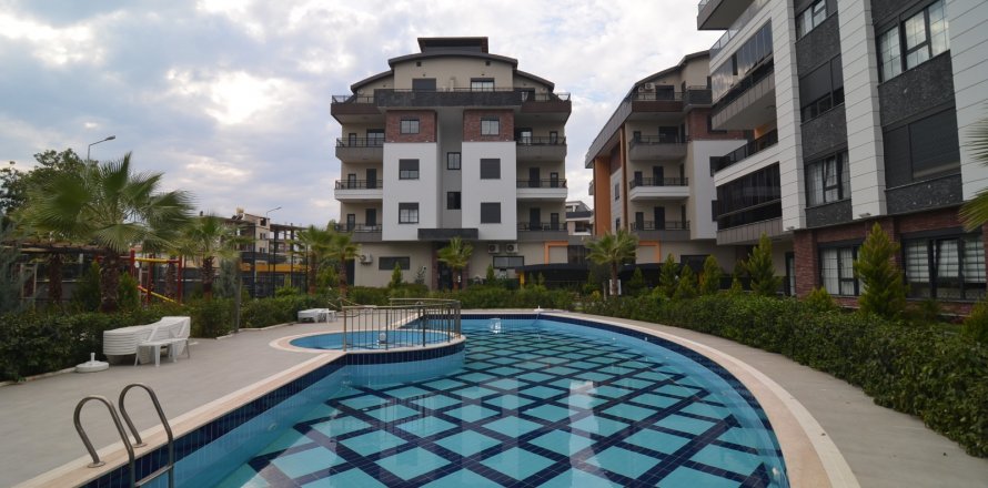 3+1 Penthouse  in Oba, Antalya, Turkey No. 101624
