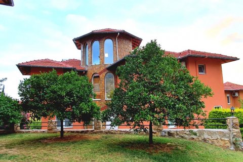 3+1 Villa  i Oba, Antalya, Turkiet Nr. 96471