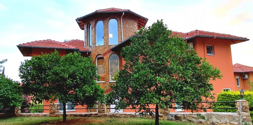 3+1 Villa i Oba, Antalya, Turkiet Nr. 96471