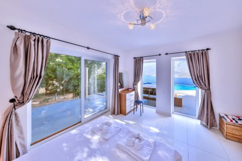 Продажа виллы  в Каше, Анталье, Турция 6+2, 250м2, №226183 – фото 21