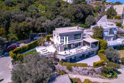 8+1 Villa in Gundogan, Mugla, Türkei Nr. 215657 - 2