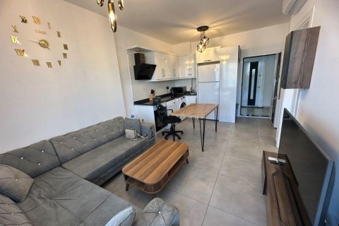 Lejlighed  i Mahmutlar, Antalya, Tyrkiet Nr. 222268