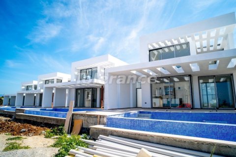 Villa for sale in Girne, Northern Cyprus, 3 bedrooms, 212m2, No. 106028 – photo 2