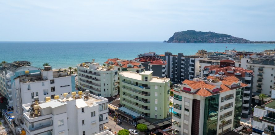2+1 Wohnung  in Oba, Antalya, Türkei Nr. 227256