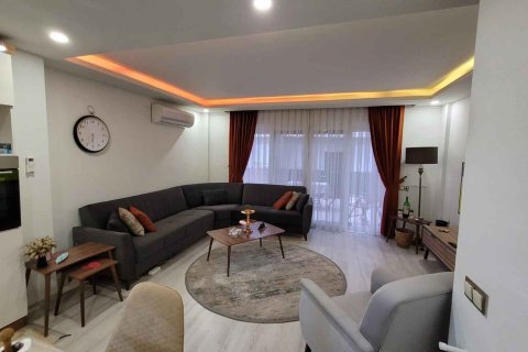 2+1 Apartment  in Aksu, Antalya, Turkey No. 213181
