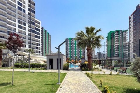 Квартира 1+1 в Мерсине, Турция №228302