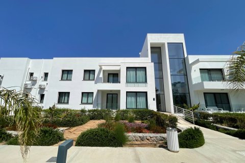 2+1 Apartment  in Esentepe, Girne, Northern Cyprus No. 214556