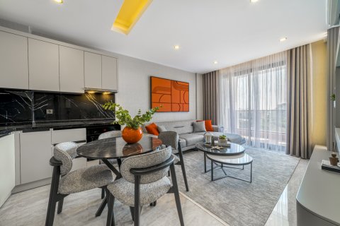 1+1 Lägenhet i Tosmur, Alanya, Antalya, Turkiet Nr. 98362 - 2