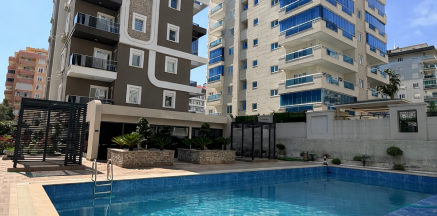 Квартира  1+1 в Махмутларе, Анталья, Турция №223114
