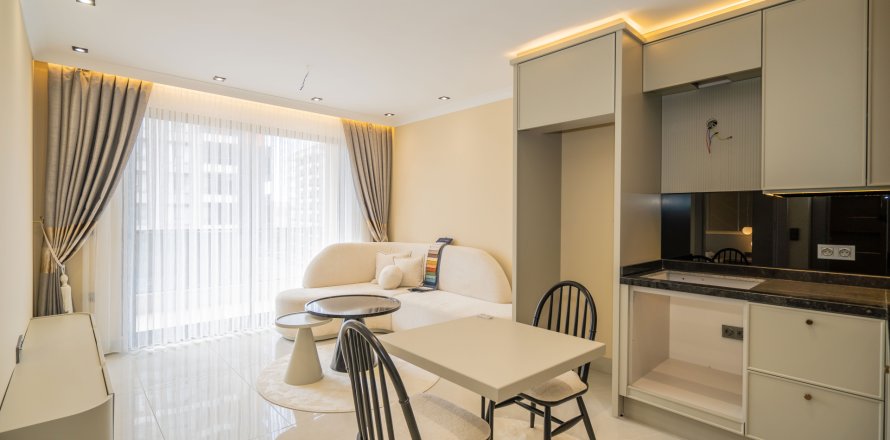 1+1 Apartment in Mahmutlar, Antalya, Turkey No. 221692