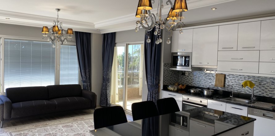 2+1 Apartment  in Cikcilli, Antalya, Turkey No. 221696