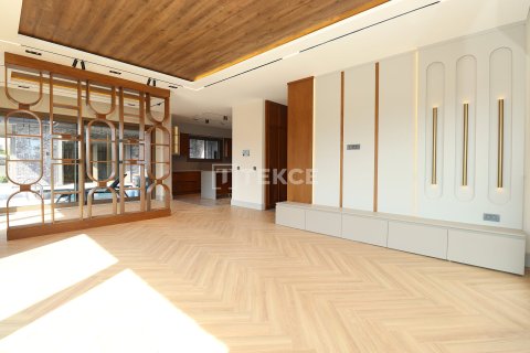 5+1 Villa in Dosemealti, Antalya, Türkei Nr. 237954 - 11