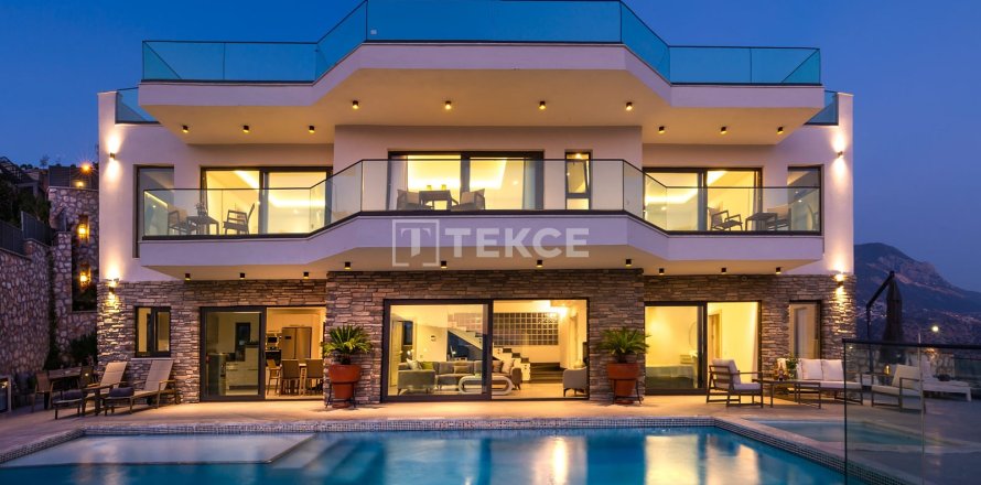 6+1 Villa  in Kas, Antalya, Turkey No. 237957