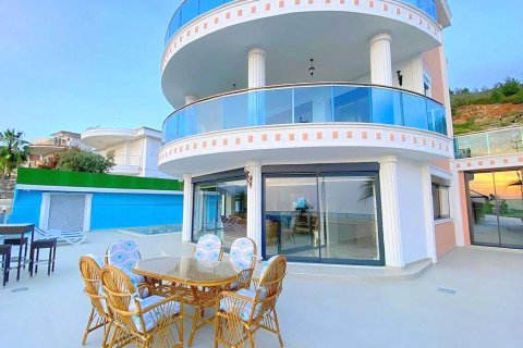 Villa for sale  in Kestel, Bursa, Turkey, 5 bedrooms, 450m2, No. 226728 – photo 11