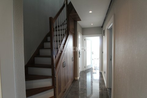 2+1 Lägenhet  i Bueyuekcekmece, istanbul, Turkiet Nr. 223313 - 25