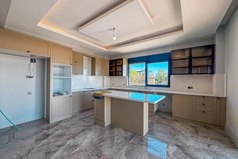 Villa for sale  in Avsallar, Antalya, Turkey, 5 bedrooms, 260m2, No. 227201 – photo 5