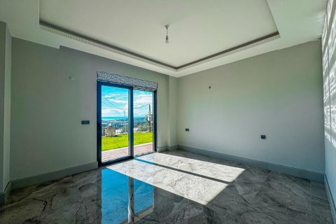 Villa for sale  in Avsallar, Antalya, Turkey, 5 bedrooms, 260m2, No. 227201 – photo 2