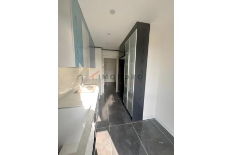 2+1 Lägenhet  i Üsküdar, Istanbul, istanbul, Turkiet Nr. 215648 - 13