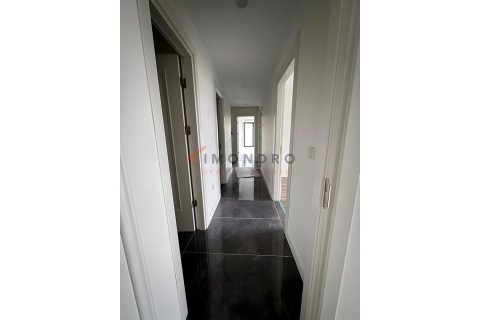 2+1 Lägenhet  i Üsküdar, Istanbul, istanbul, Turkiet Nr. 215648 - 11