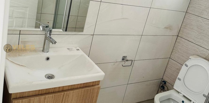 2+1 Apartment in Girne, Northern Cyprus No. 214323