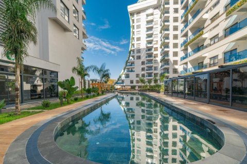 1+1 Leilighet  i Mahmutlar, Antalya, Tyrkia Nr. 215544