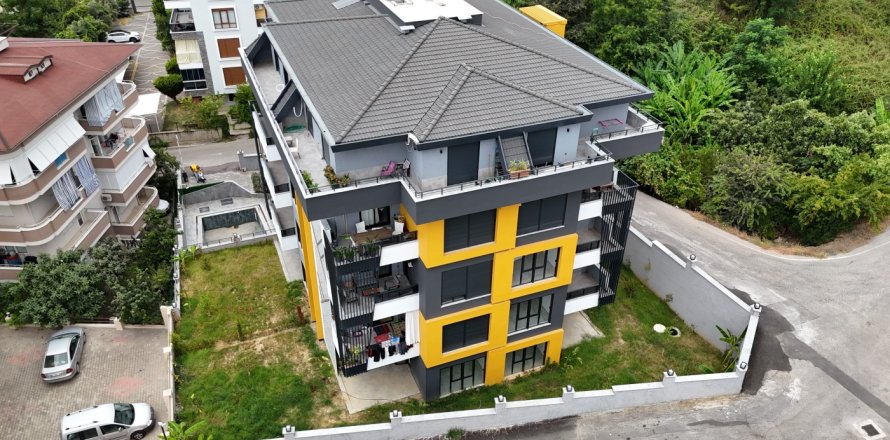 2+1 Apartment in Alanya, Antalya, Turkey No. 90586
