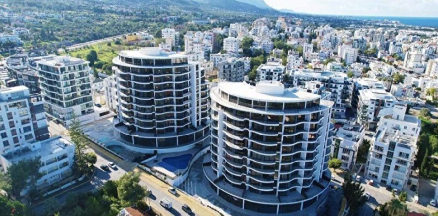 3+1 Apartment in Girne, Northern Cyprus No. 213909