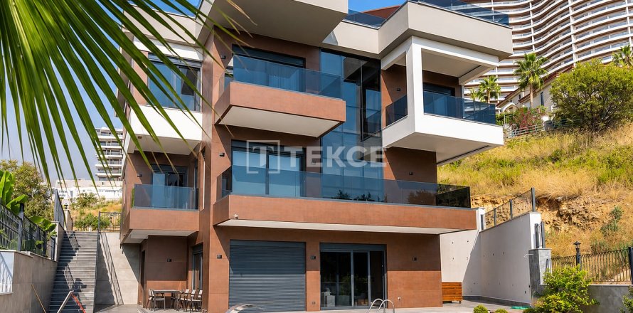 4+3 Villa  i Alanya, Antalya, Tyrkia Nr. 228745
