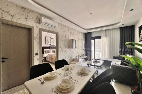Daire  1+1  Oba, Antalya, Türkiye №219158