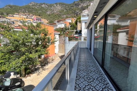 ویلا در Antalya ، ترکیه 3 خوابه ، 270 متر مربع. شماره 222500 - 22