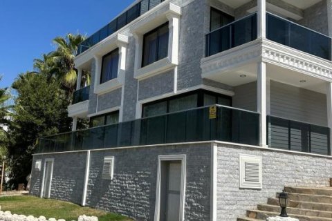 Villa  in Kargicak, Alanya, Antalya, Turkey No. 224687